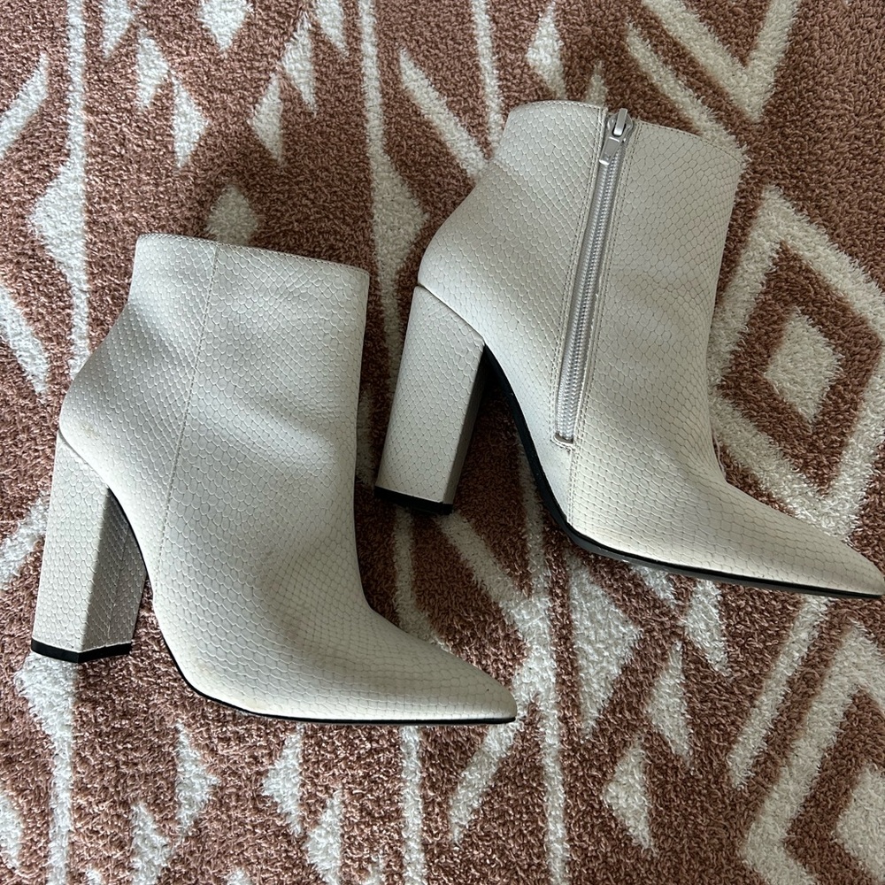 Snake Skin Textured White Ankle Booties
